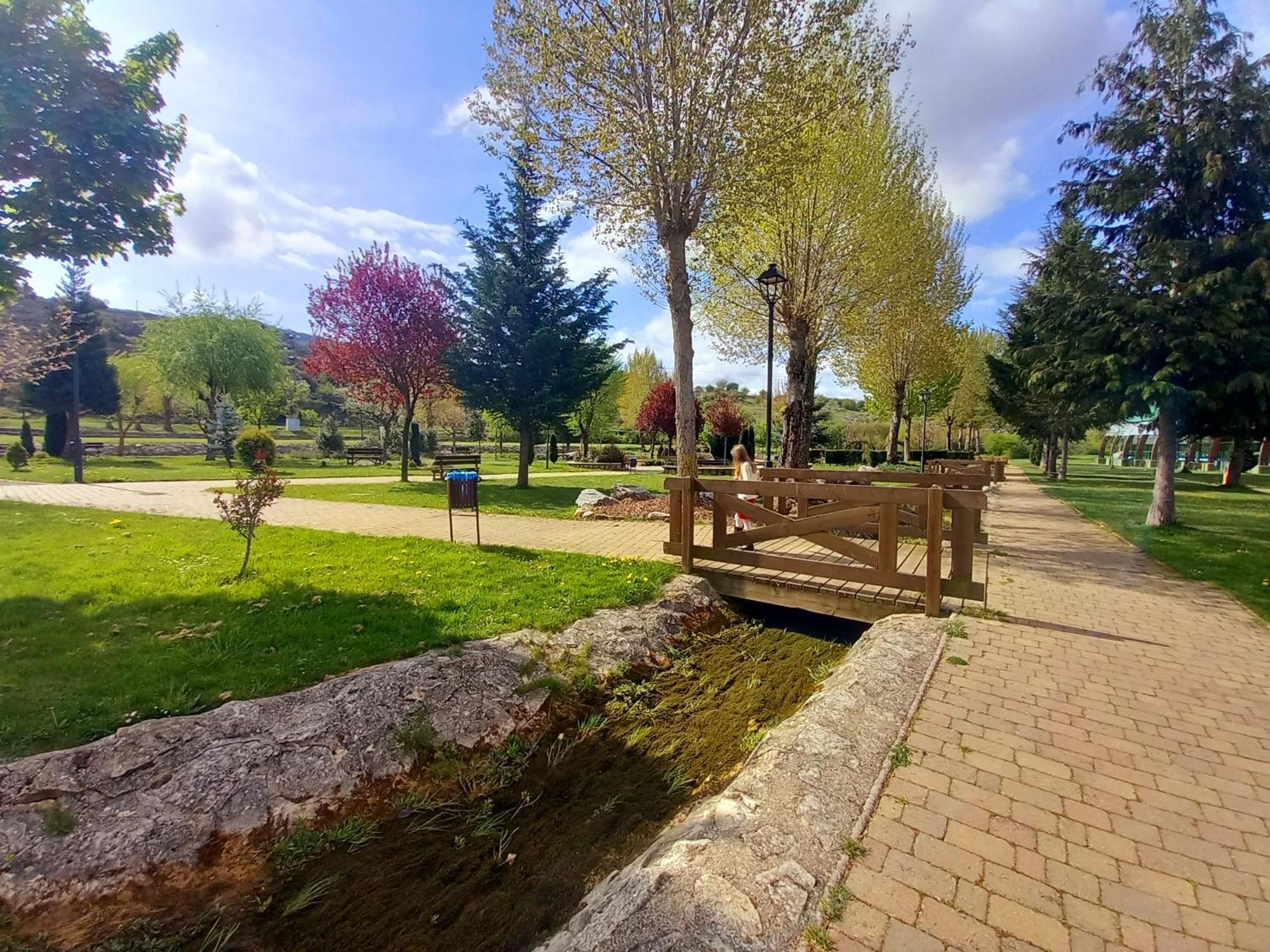 Hotel Rural Orquidea Velilla del Rio Carrion Dış mekan fotoğraf